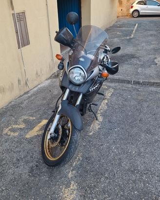 HONDA TRANSALP XL700 V - PRONTA A VIAGGIARE