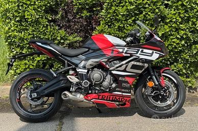 TRIUMPH DYATONA 660 WRAP