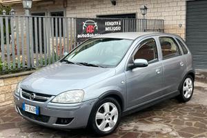 Opel corsa 1.2 sport si neopatentati