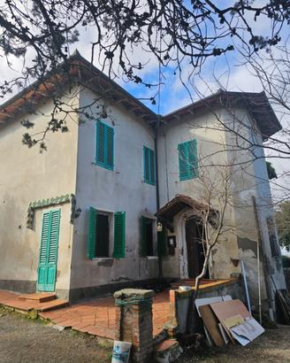 CS120 - Porzione di casa singola con giardino in p