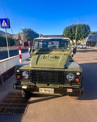 Land Rover Defender 19J