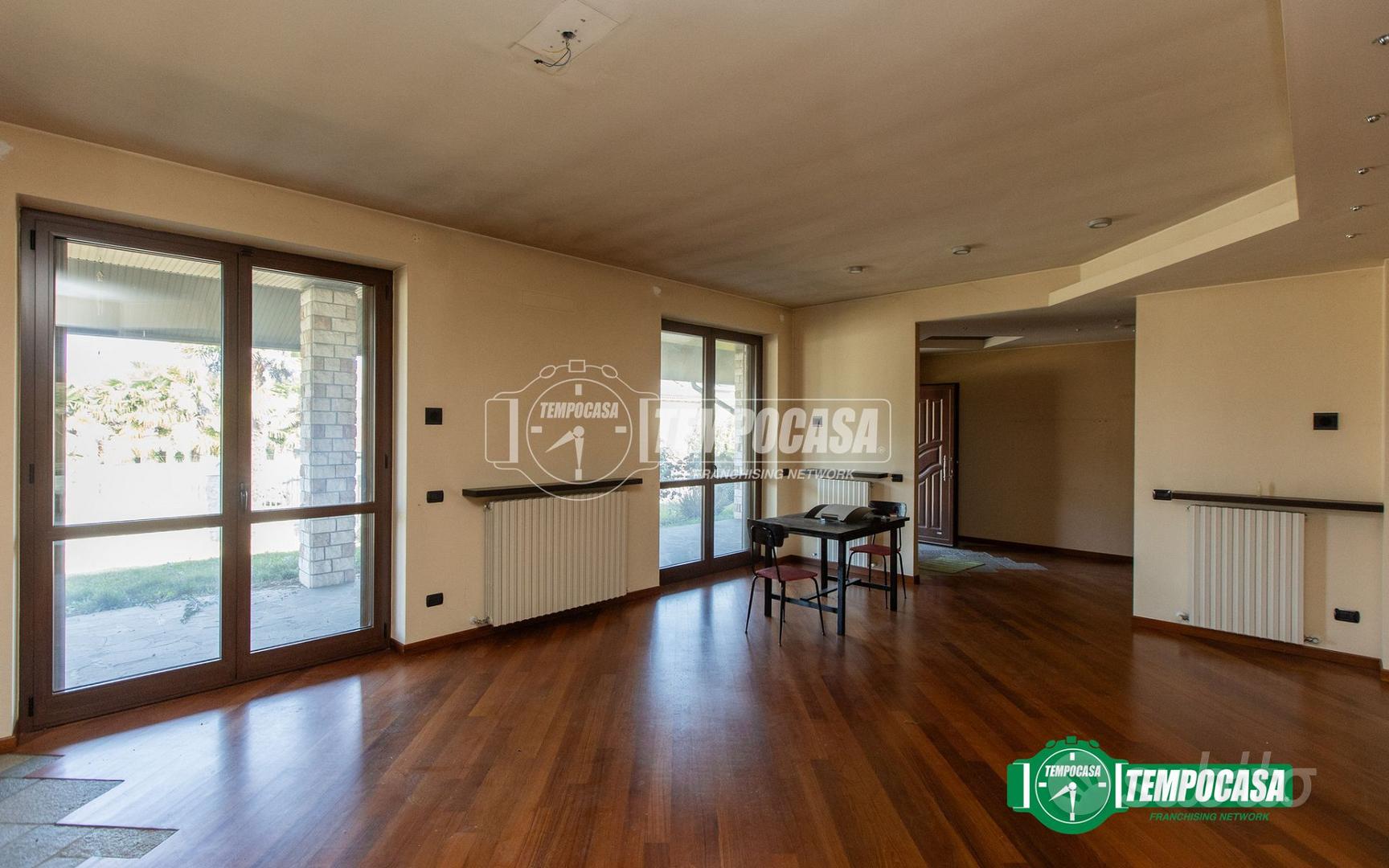 VILLA INDIPENDENTE A MAGNAGO - Vista 5