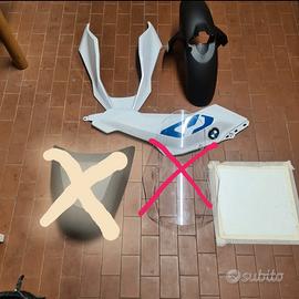 ricambi vari bmw 1300 gs