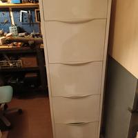 scarpiera capiente non ingombrante 