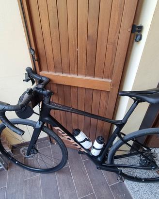 BICICLETTA GRAVEL