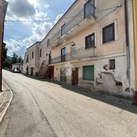 6 LOCALI A MELIZZANO