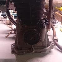 gruppo pompante compressore 