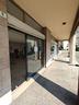 belluno-via-v-veneto-negozio-fronte-strada