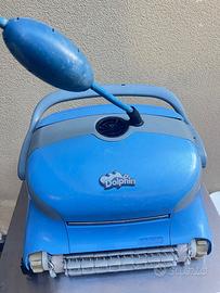 Robot aspirateur piscine
