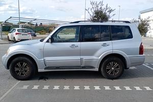 Mitsubishi Pajero 3200 istile 5 v60 del 2005