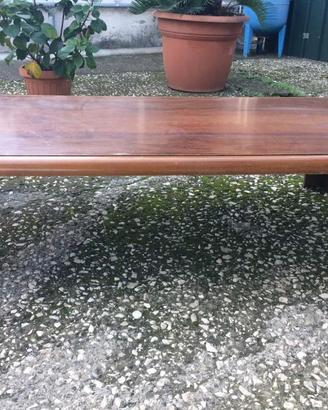 Tavolino basso in legno