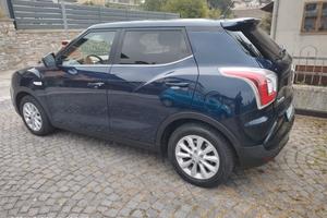 Minisuv Sanggyon Tivoli benzina 