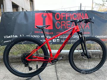 Mtb adriatica in carbonio