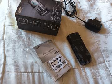 telefonino con tastiera Samsung gt-E1170i nuovo
