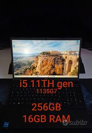 Fujitsu Lifebook A3511 i5 - 16GB RAM - 256GB SSD