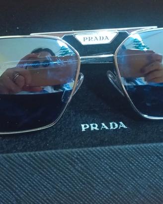 Occhiali Prada da sole