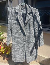 Cappotto bianco e nero