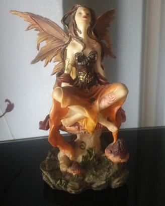 fata da collezione 