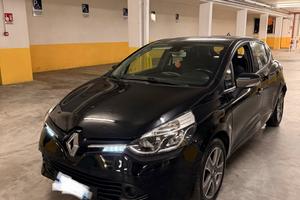 Clio IV Novembre 2015 (Neopatentati)