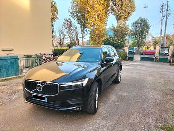 Volvo XC60 B4