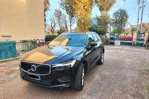 Volvo XC60 B4