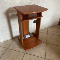 Mobiletto porta computer