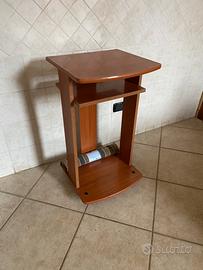 Mobiletto porta computer