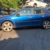 VW GOLF V 2004 SOLO PER RICAMBI