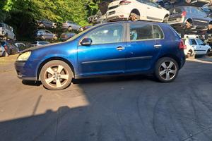 VW GOLF V 2004 SOLO PER RICAMBI