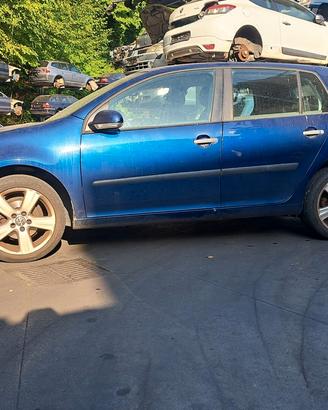 VW GOLF V 2004 SOLO PER RICAMBI