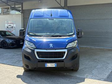 Peugeot Boxer 330 2.2 BlueHDi 140 S&S PC-TN Furgon