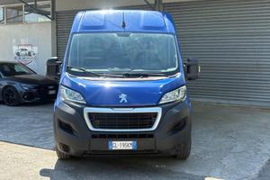 Peugeot Boxer 330 2.2 BlueHDi 140 S&S PC-TN Furgon