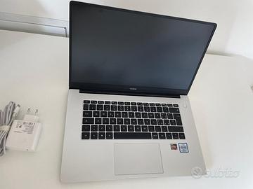 Computer Huawei Matebook D15