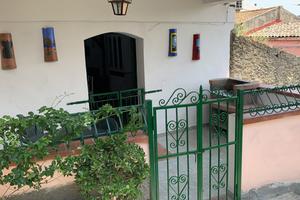 CASA SINGOLA A 10 minuti da TAORMINA
