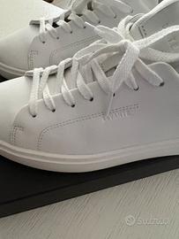 Scarpa in pelle Date