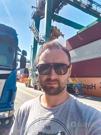 Autista camion (bilico/semirimorchio) BE/C/CE/CQC