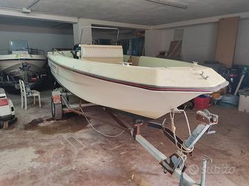 Barca 5,20 mt con carrello omologato