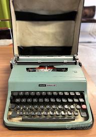 Olivetti Lettera 32 macchina da scrivere