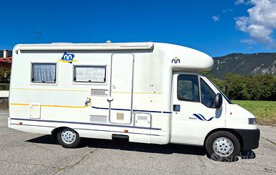 Camper semi-integrale