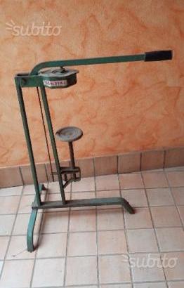 Tappatrice tappo sughero