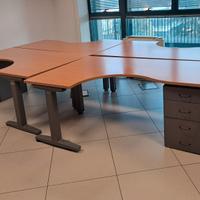 Scrivania grande sala conferenze co working