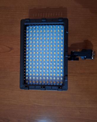 Polaroid Faro led Pari al nuovo + Valigetta