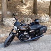 Moto Guzzi V7 IV - 2022