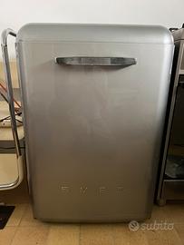 Lavastoviglie Smeg tipo vintage