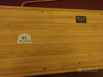 tre tastiere per personal computer