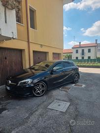 MERCEDES A200 PREMIUM