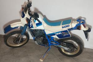 SUZUKI DJEBEL 600