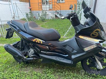 Gilera nexus 250