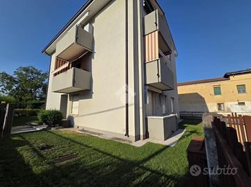 3 LOCALI A SAN GIOVANNI LUPATOTO