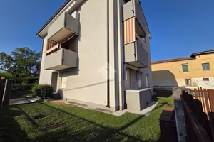 3 LOCALI A SAN GIOVANNI LUPATOTO